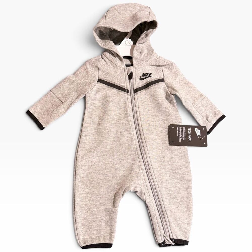 Nike Tech Fleece Infant Full Zip Coverall Romper Hoodie size 3 Month New NWT